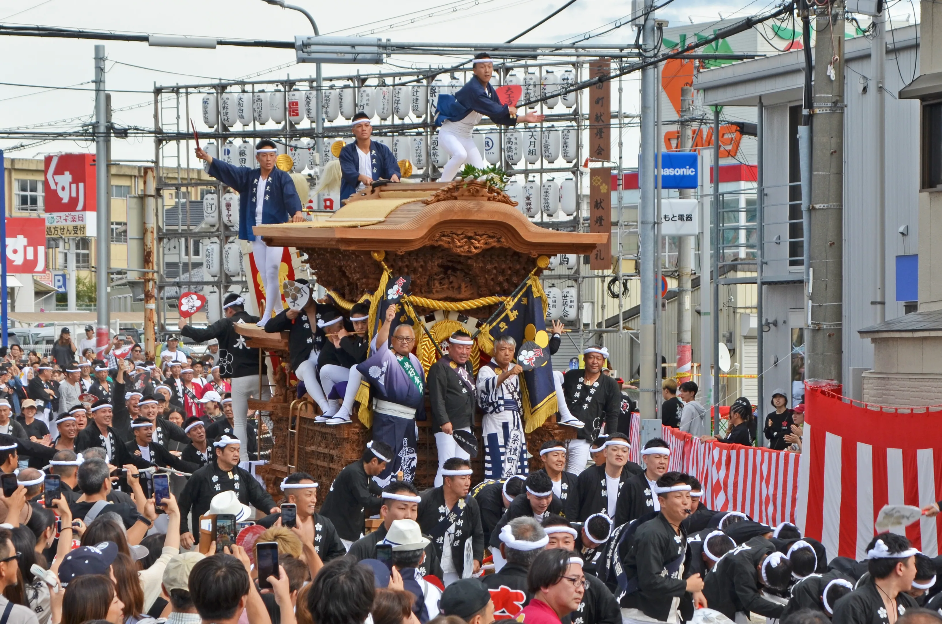 Danjiri-Umzug im Oktober in Kishiwada