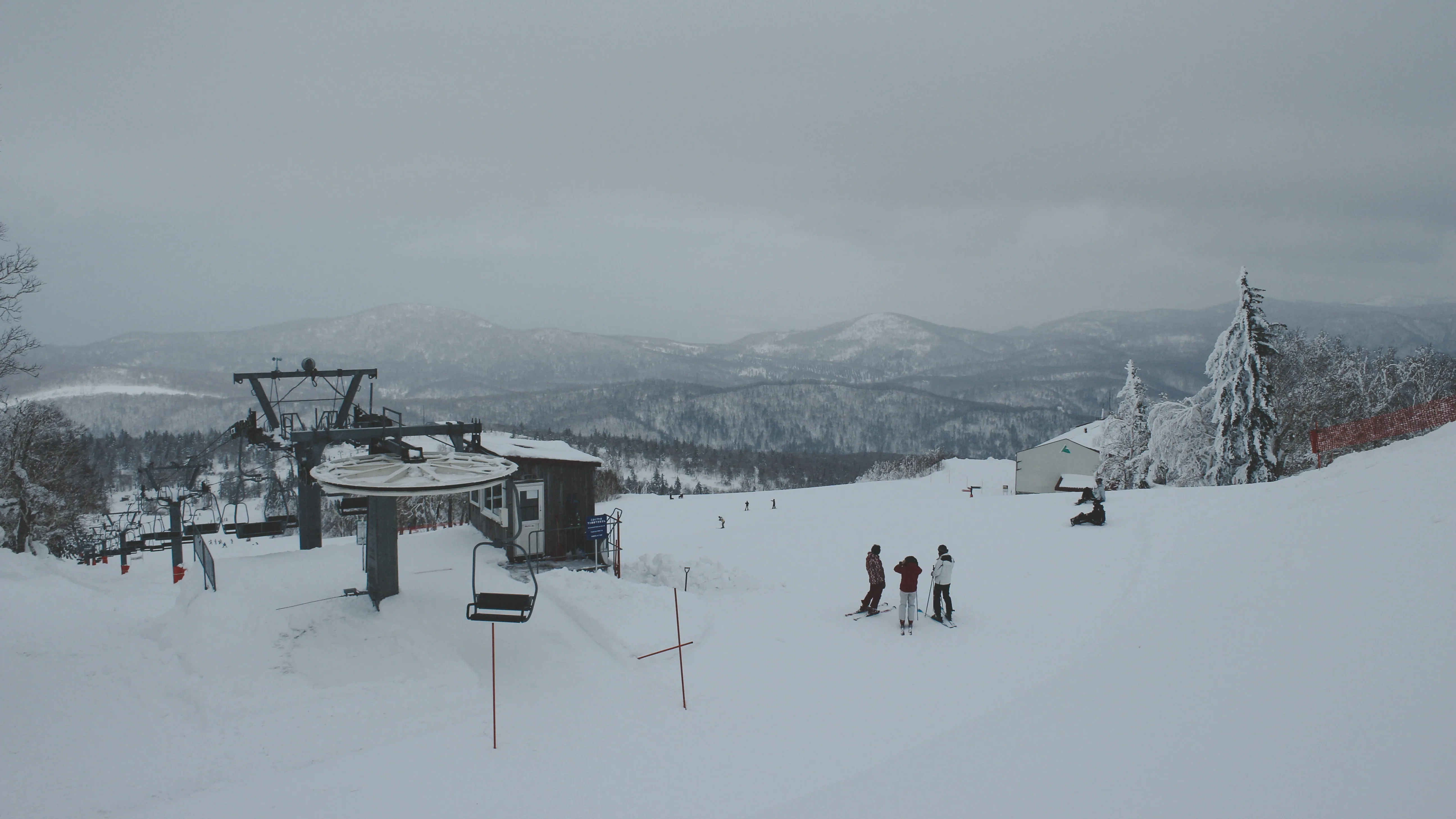Sapporo International als Skigebiet in Richtung Jōzankei