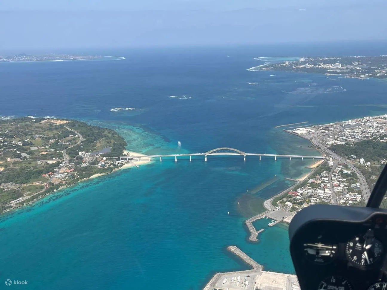 Okinawa im Februar an der Küste